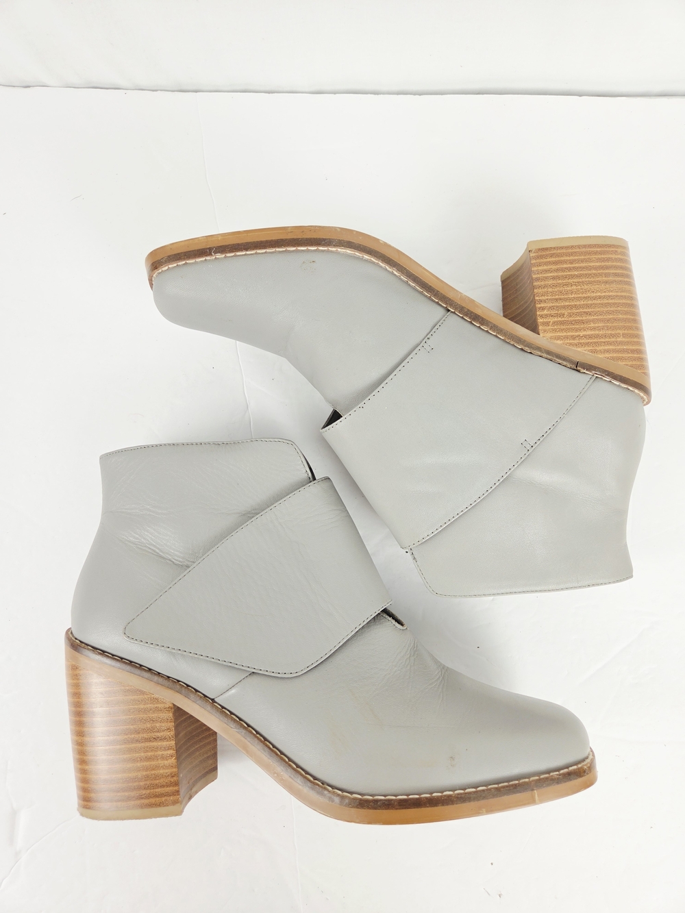 Shellys London Gray Leather Ankle Boots with Stacked Heel